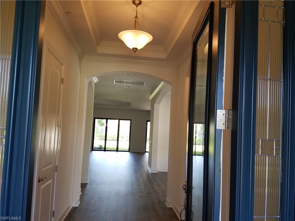 PEBBLE POINTE - Residential