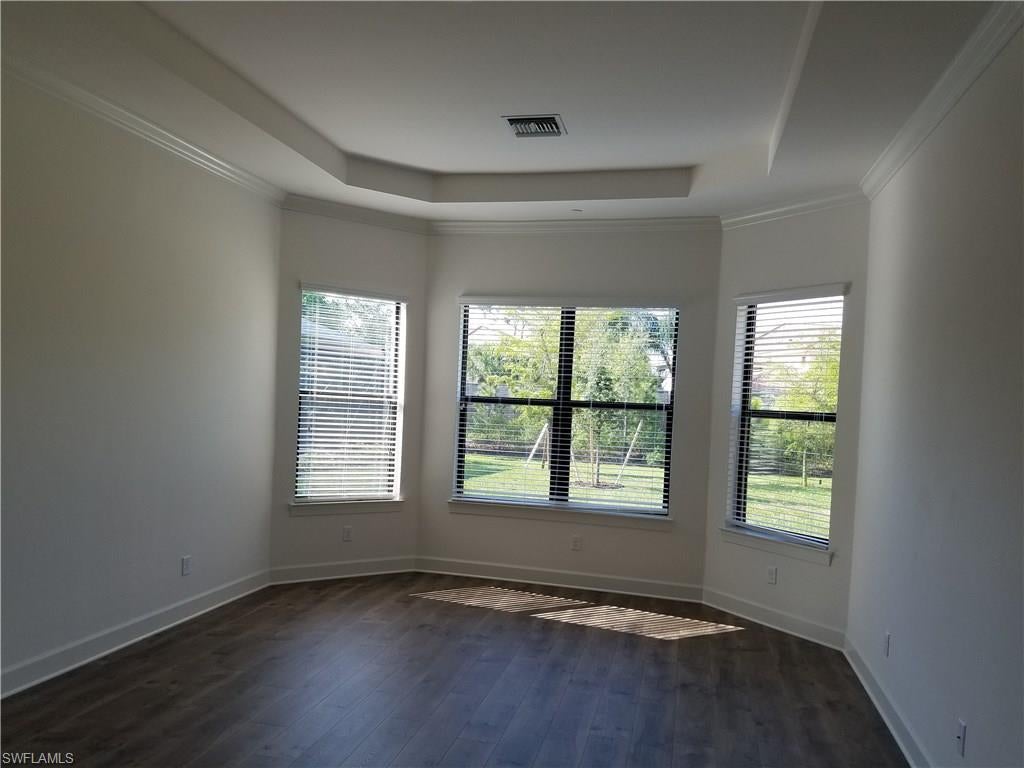 PEBBLE POINTE - Residential