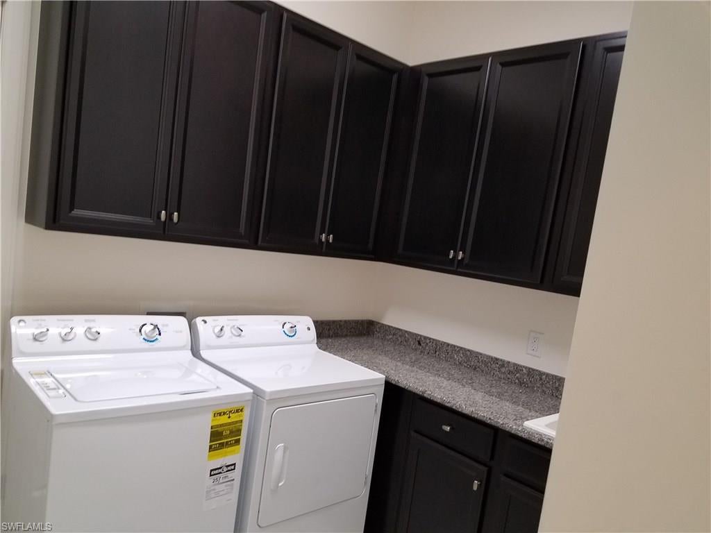 PEBBLE POINTE - Residential