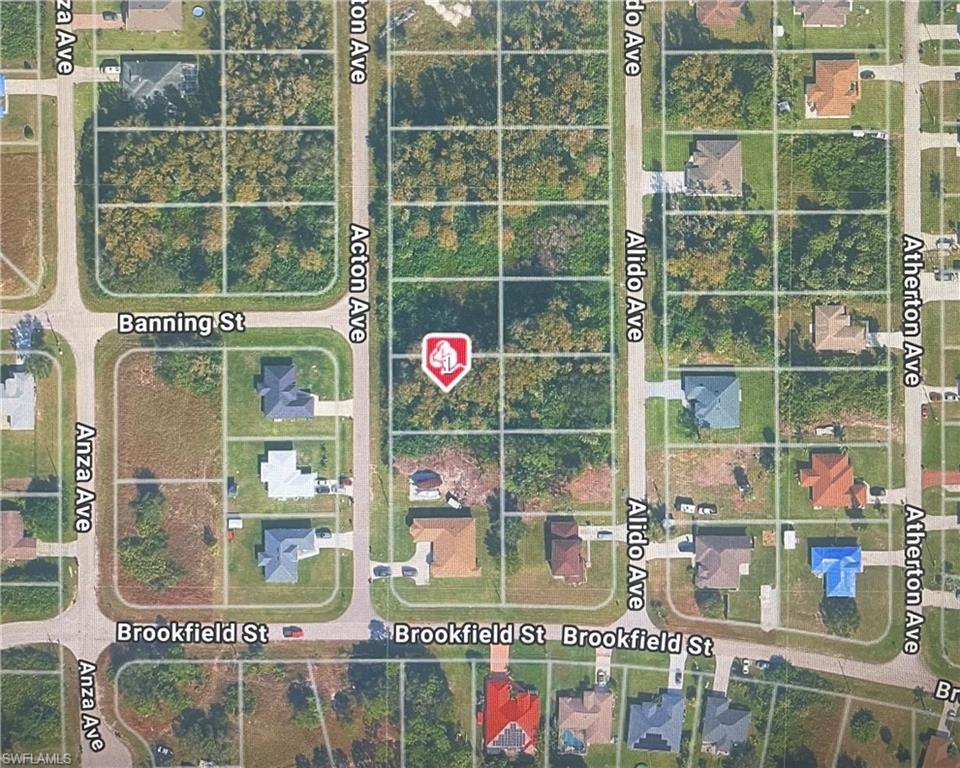 LEHIGH ACRES - Land