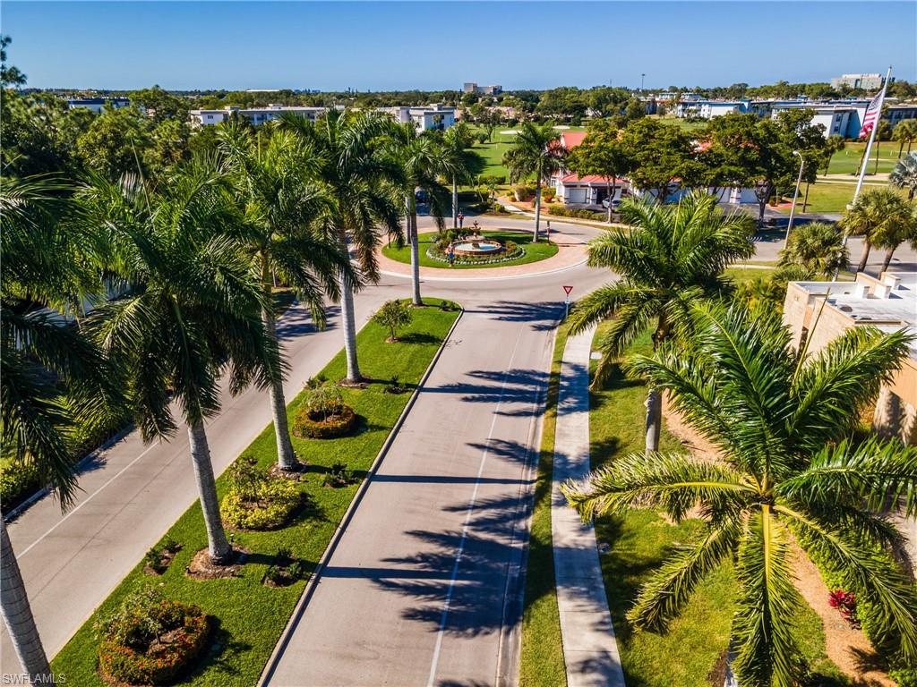 SEVEN LAKES - Residential