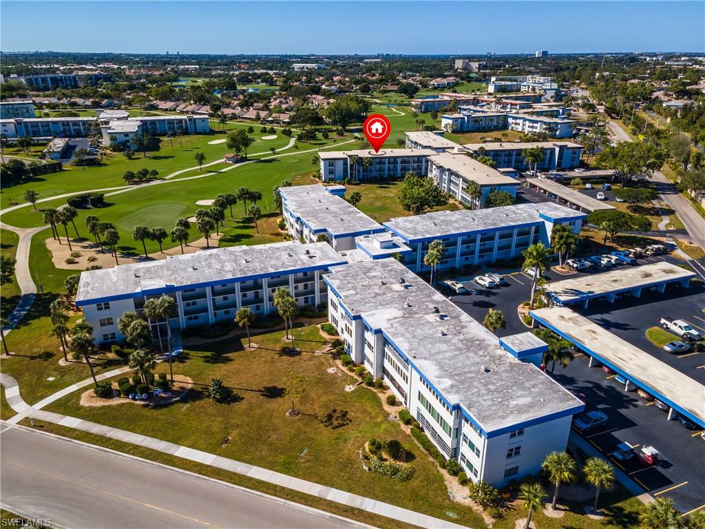 SEVEN LAKES - Residential