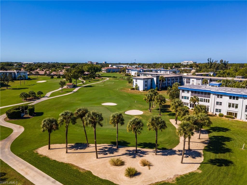 SEVEN LAKES - Residential