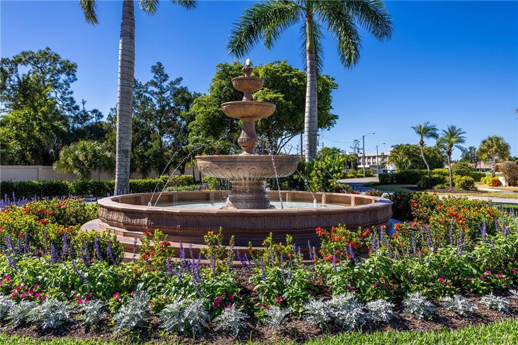 SEVEN LAKES - Residential