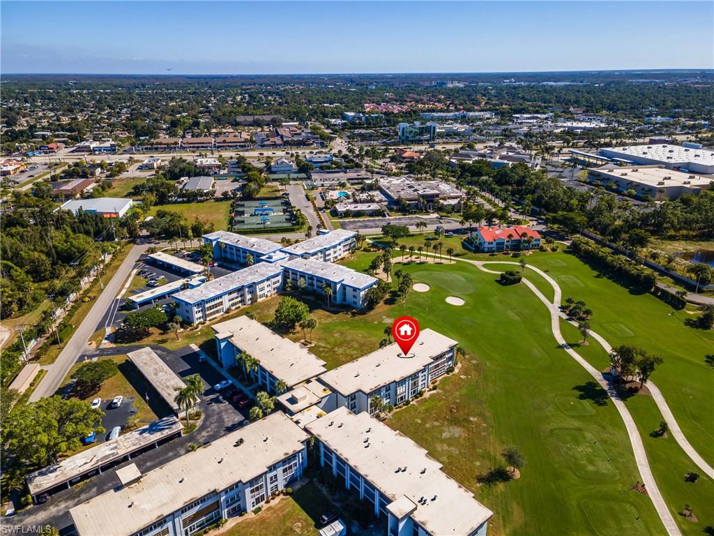SEVEN LAKES - Residential