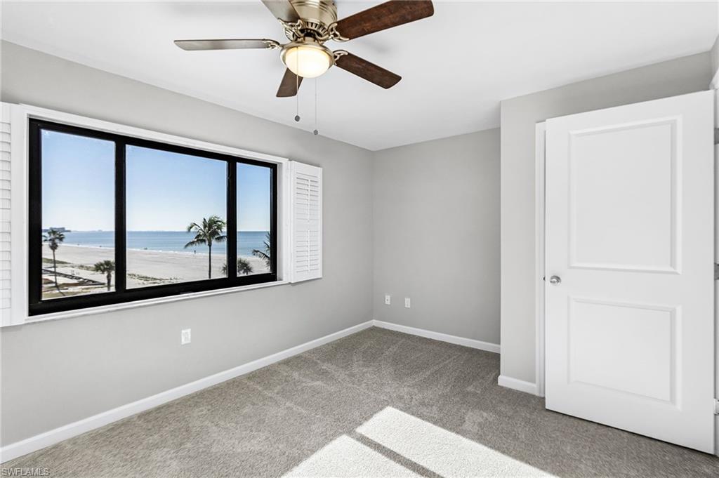 CASCADES CONDO - Residential