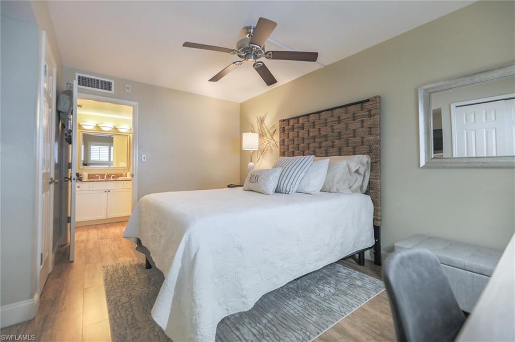 TENNIS VILLAS - Residential