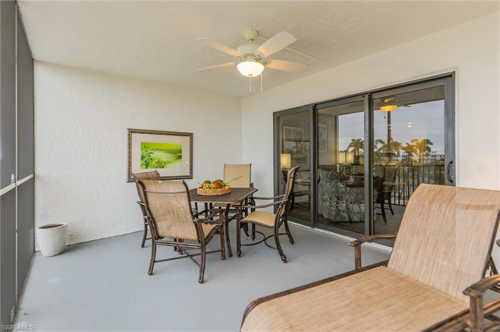 TENNIS VILLAS - Residential