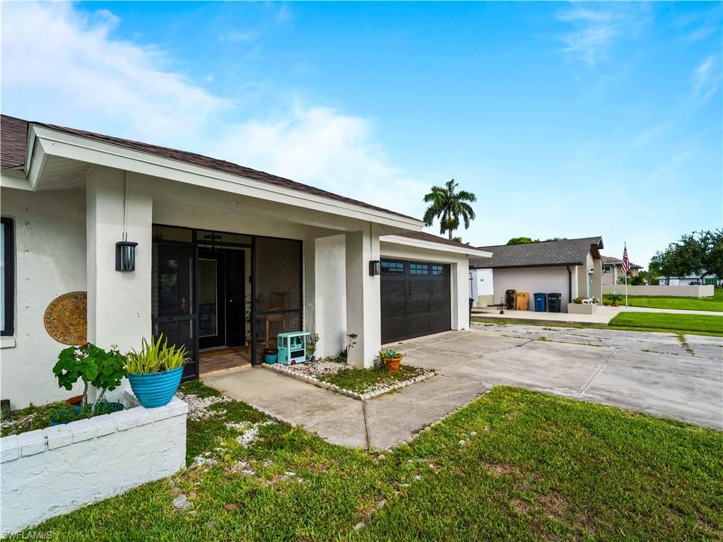 WOODLANDS AT ISLAND PARK WOODLANDS - Residential