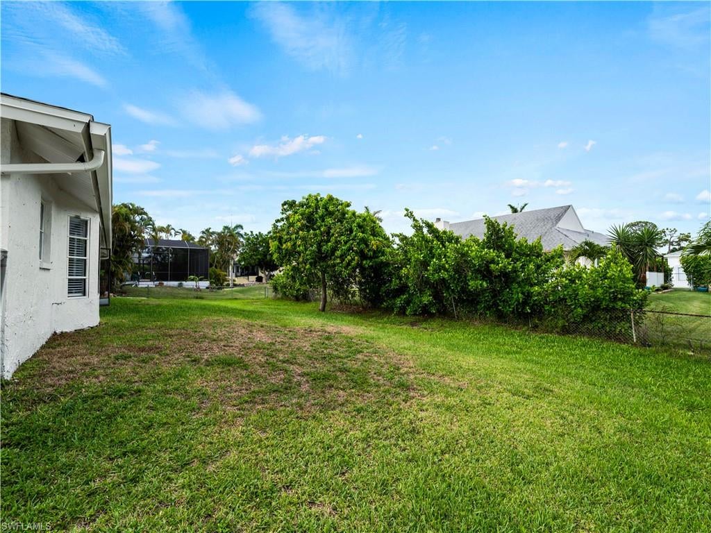 WOODLANDS AT ISLAND PARK WOODLANDS - Residential