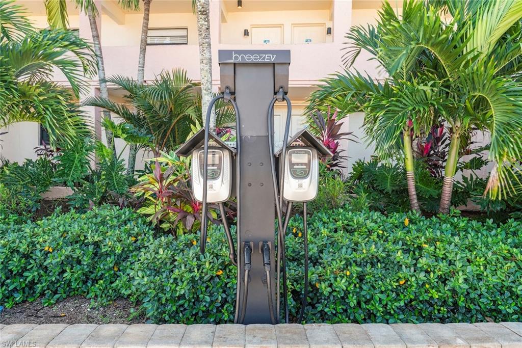 OCEANS REACH CONDO - Residential