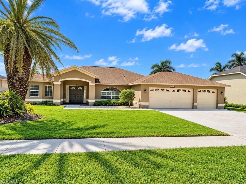 MIRROR LAKE ESTATES - Residential
