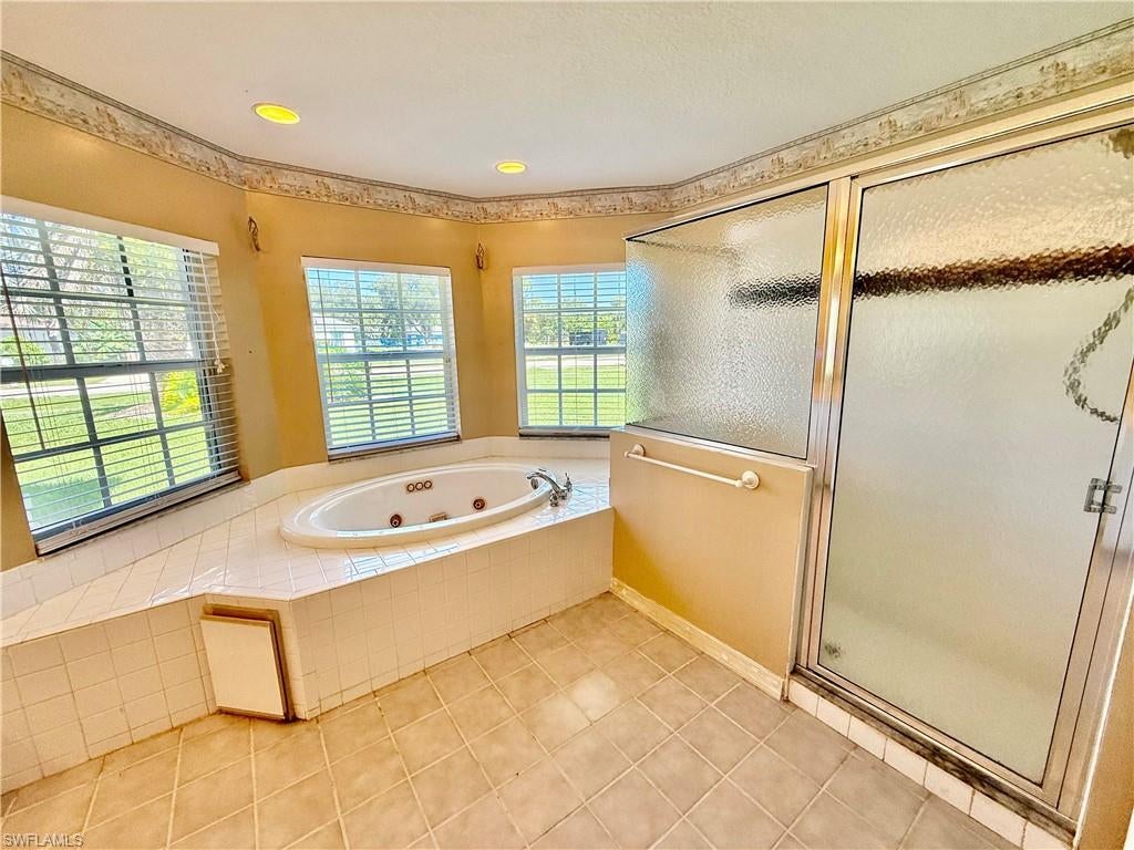 MIRROR LAKE ESTATES - Residential