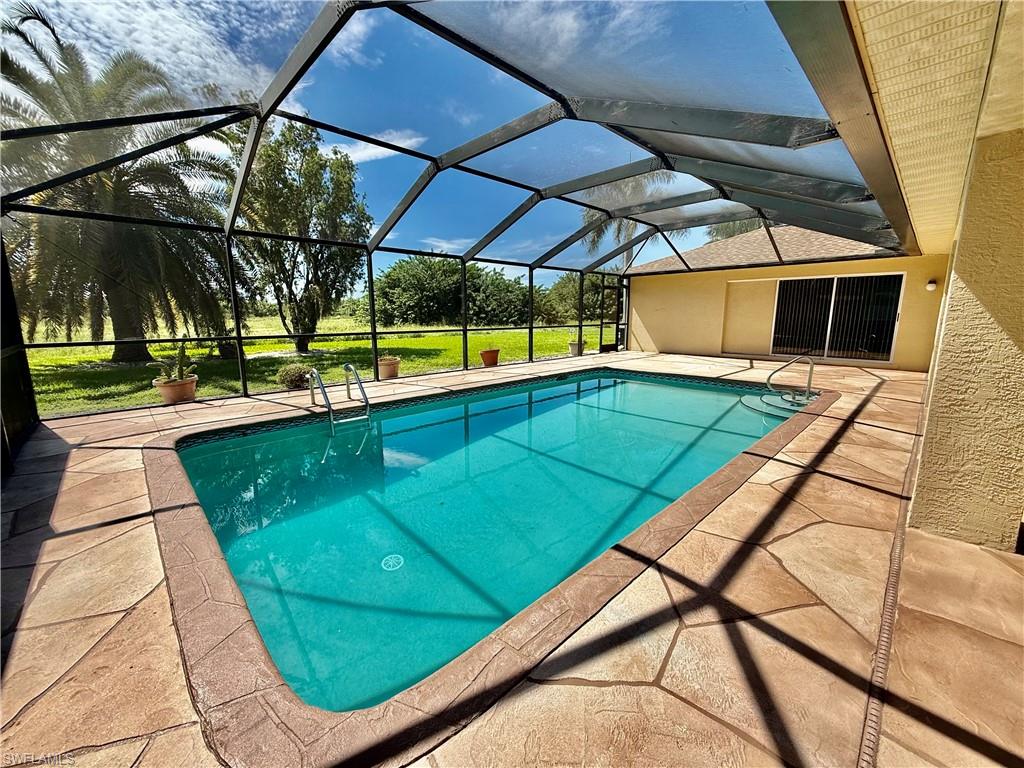 MIRROR LAKE ESTATES - Residential