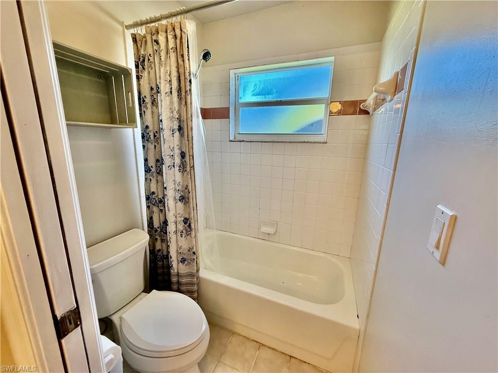 MIRROR LAKE ESTATES - Residential