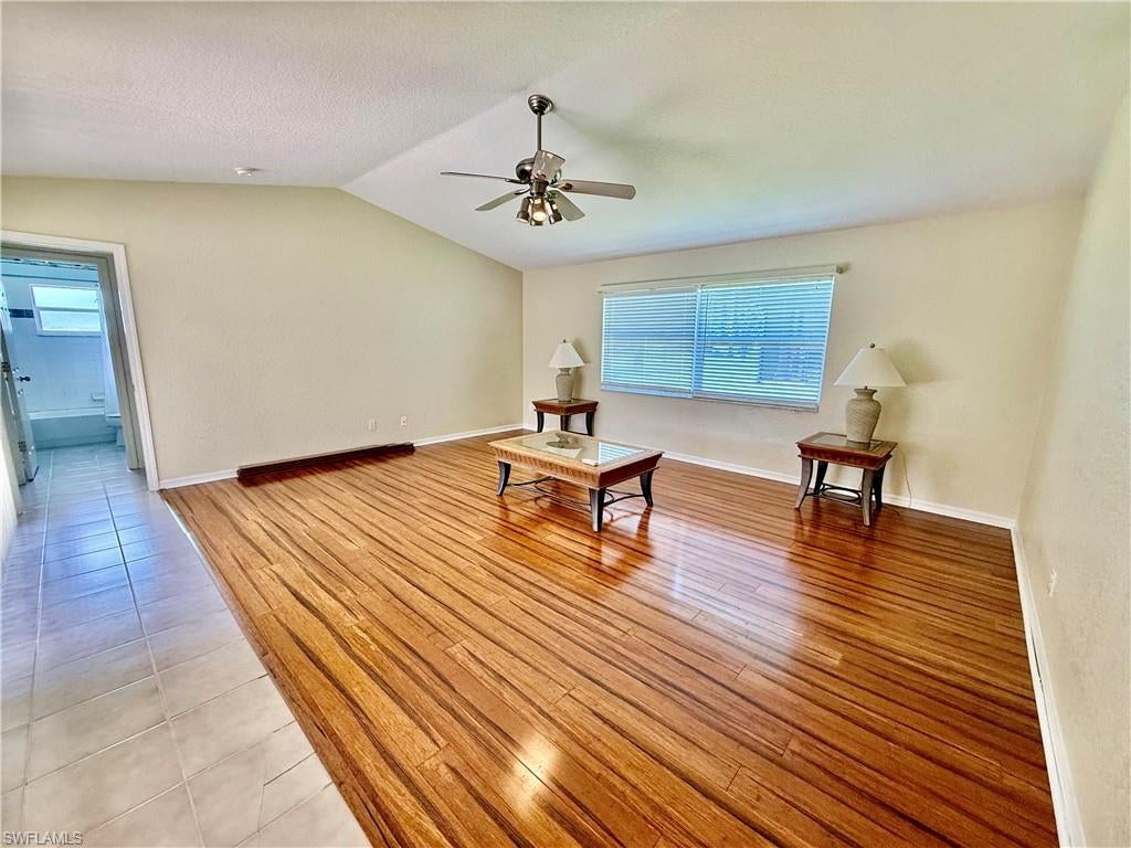 MIRROR LAKE ESTATES - Residential
