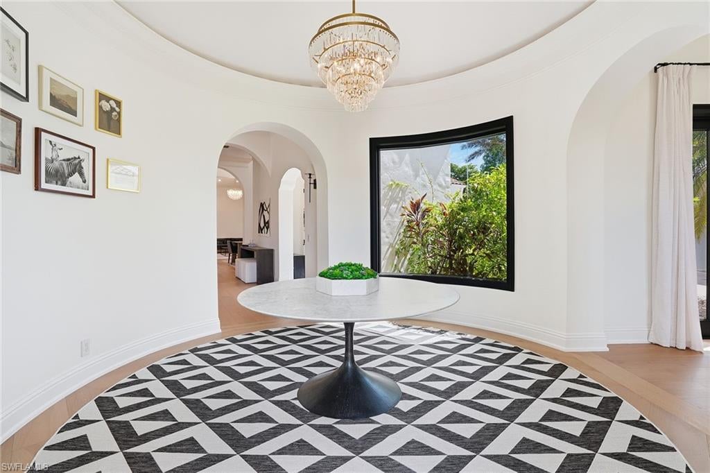 RENAISSANCE - Residential