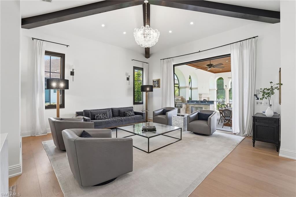 RENAISSANCE - Residential