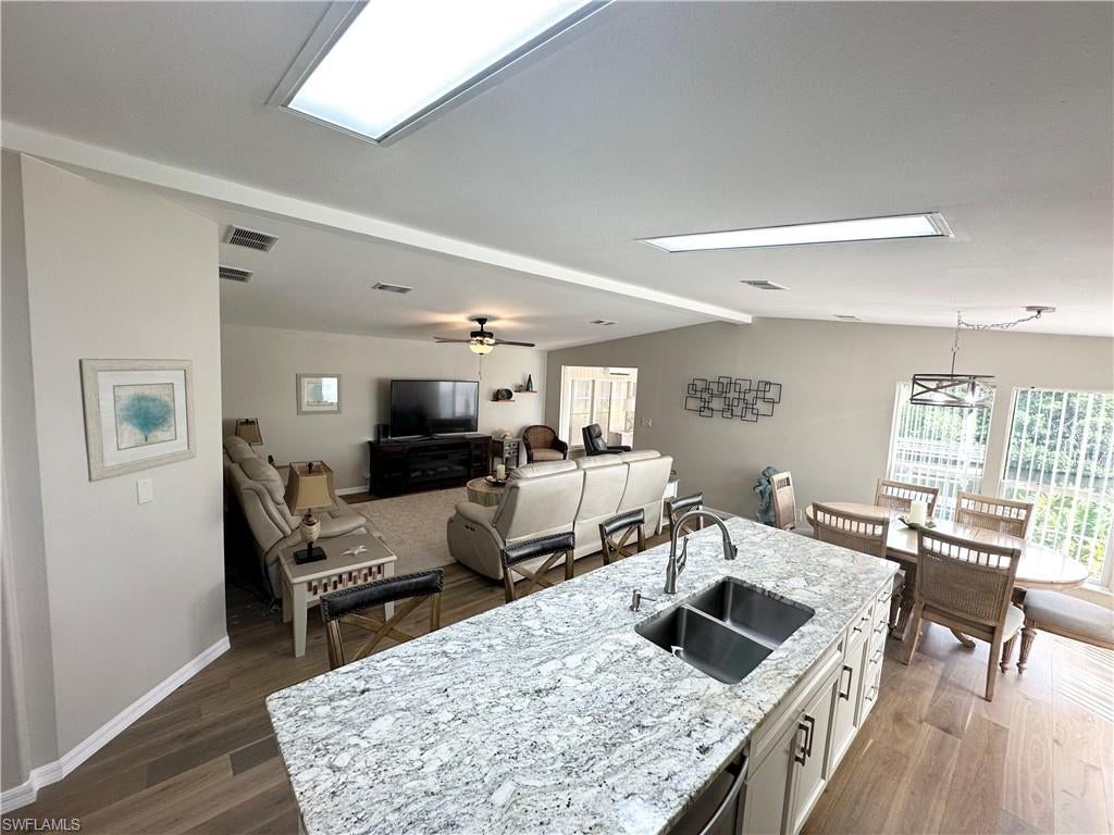 BAYSIDE ESTATES - Residential