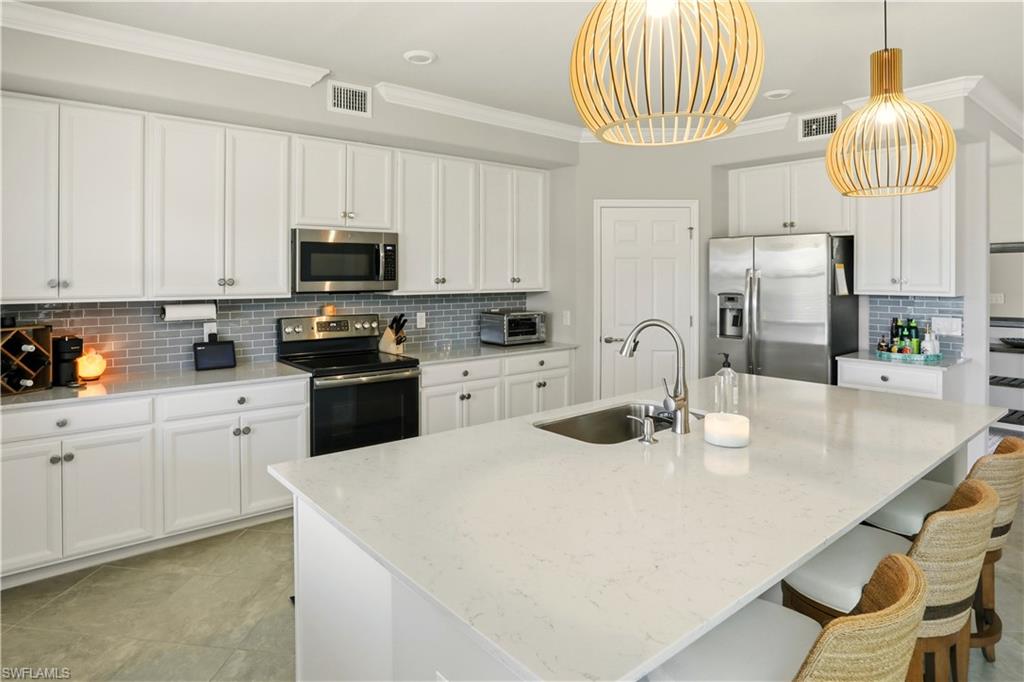 BONITA NATIONAL GOLF AND COUNTRY CLUB - Residential