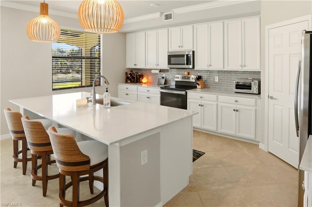 BONITA NATIONAL GOLF AND COUNTRY CLUB - Residential