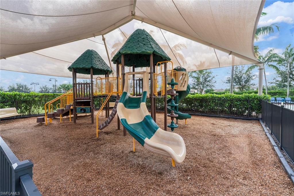 RIVERSTONE - Residential