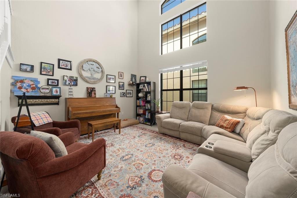 RIVERSTONE - Residential