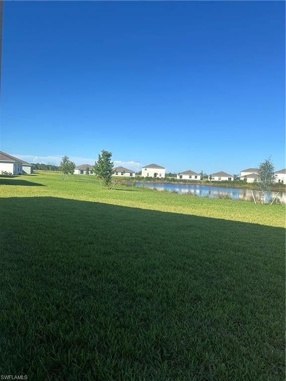 SAVANNA LAKES - Residential Lease