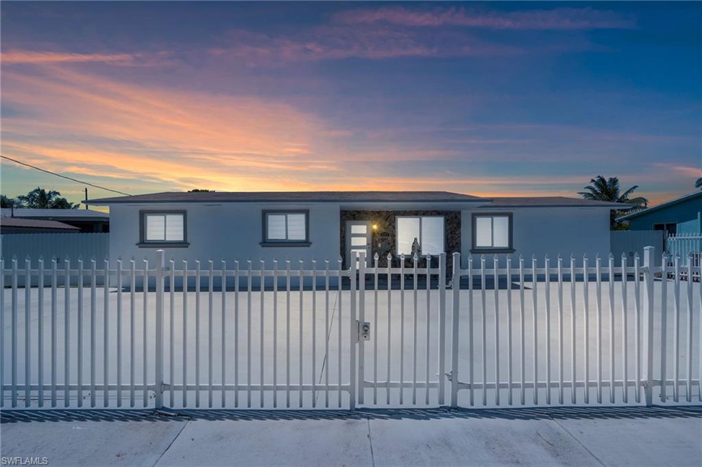MYRTLE COVE ACRES - Residential