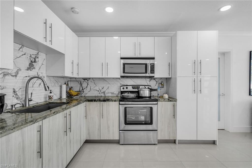 MYRTLE COVE ACRES - Residential