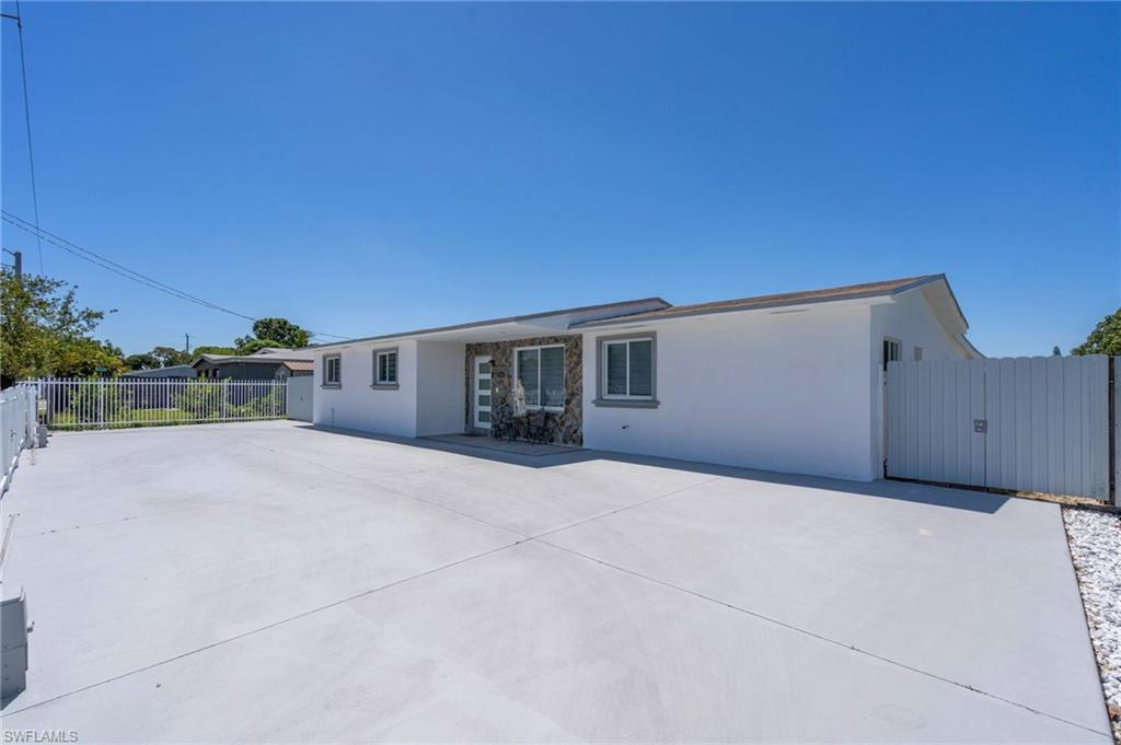 MYRTLE COVE ACRES - Residential