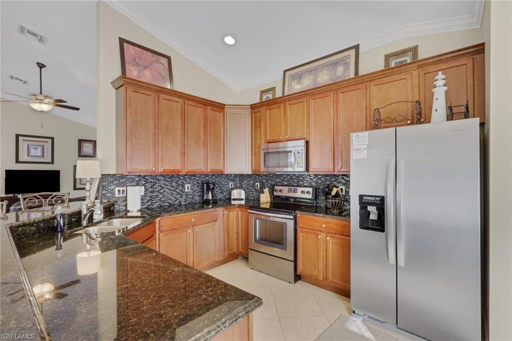 BRIARWOOD - Residential