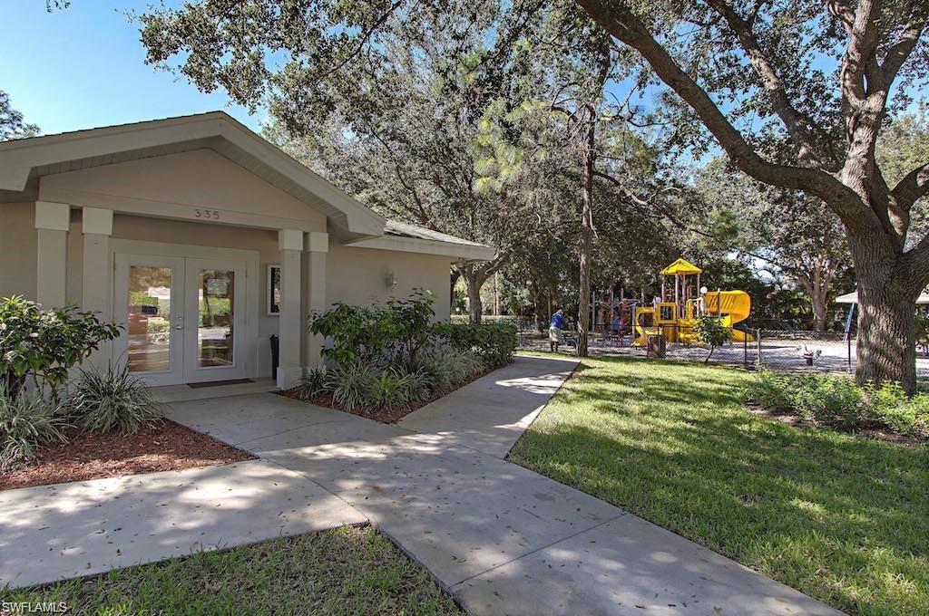 BRIARWOOD - Residential