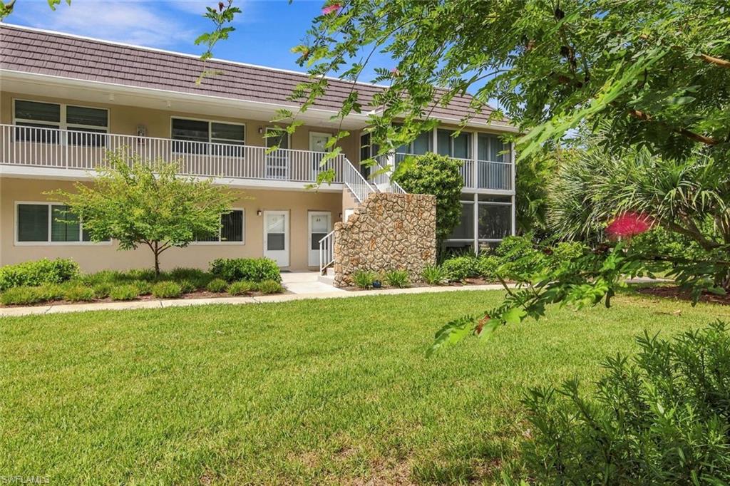 CAPTAINS WALK - Residential