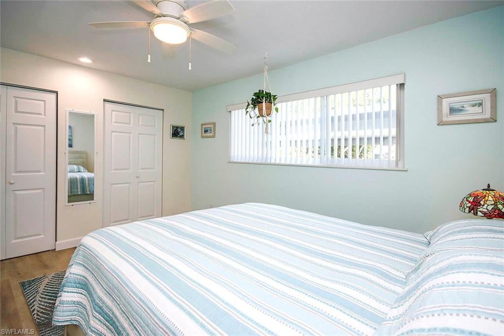 CAPTAINS WALK - Residential