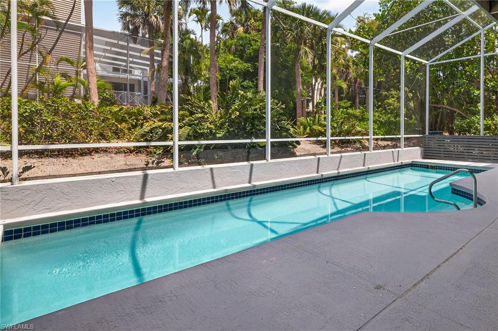 CAPTIVA BEACH - Residential