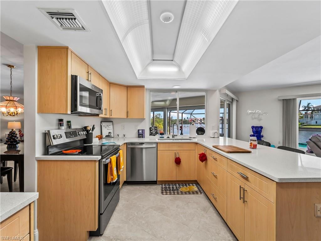 BONITA SPRINGS - Residential