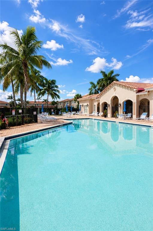 TOWNHOMES OF SAN SIMEON - Residential Lease