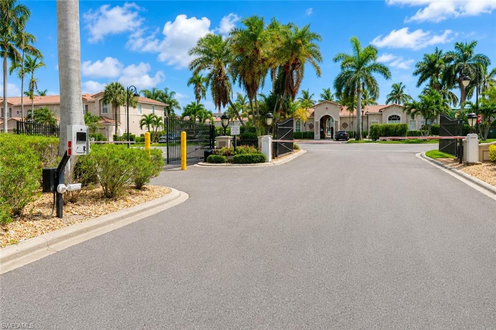 TOWNHOMES OF SAN SIMEON - Residential Lease