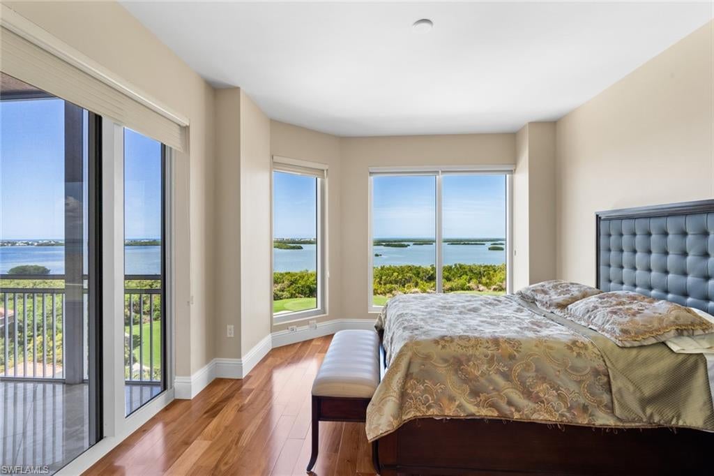 ESPERIA SOUTH - Residential Lease