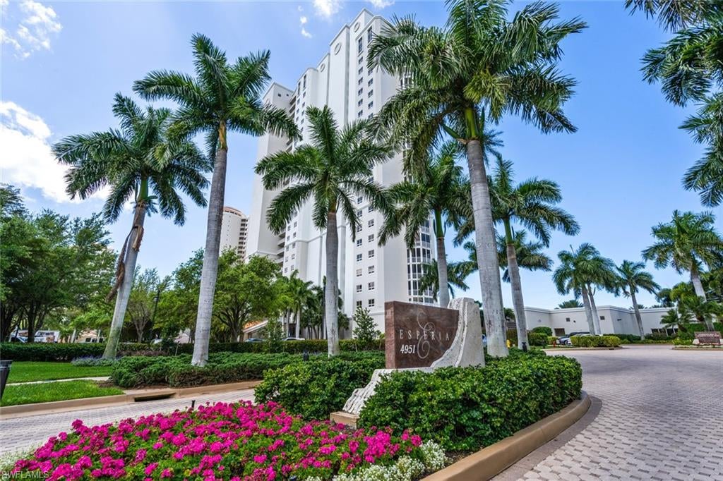 ESPERIA SOUTH - Residential Lease