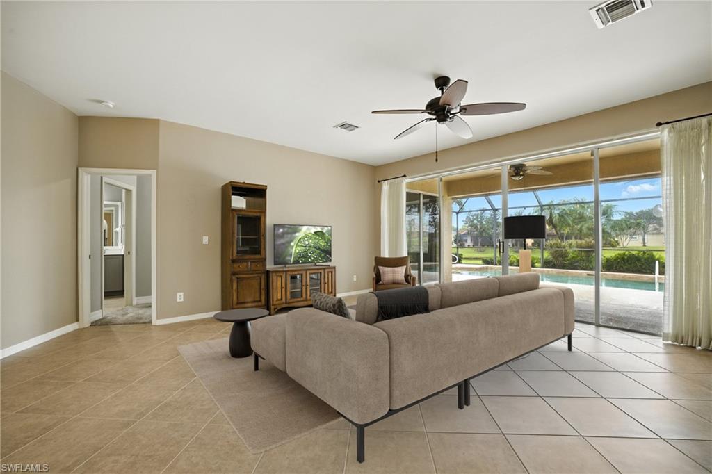 COLONIAL SHORES - Residential