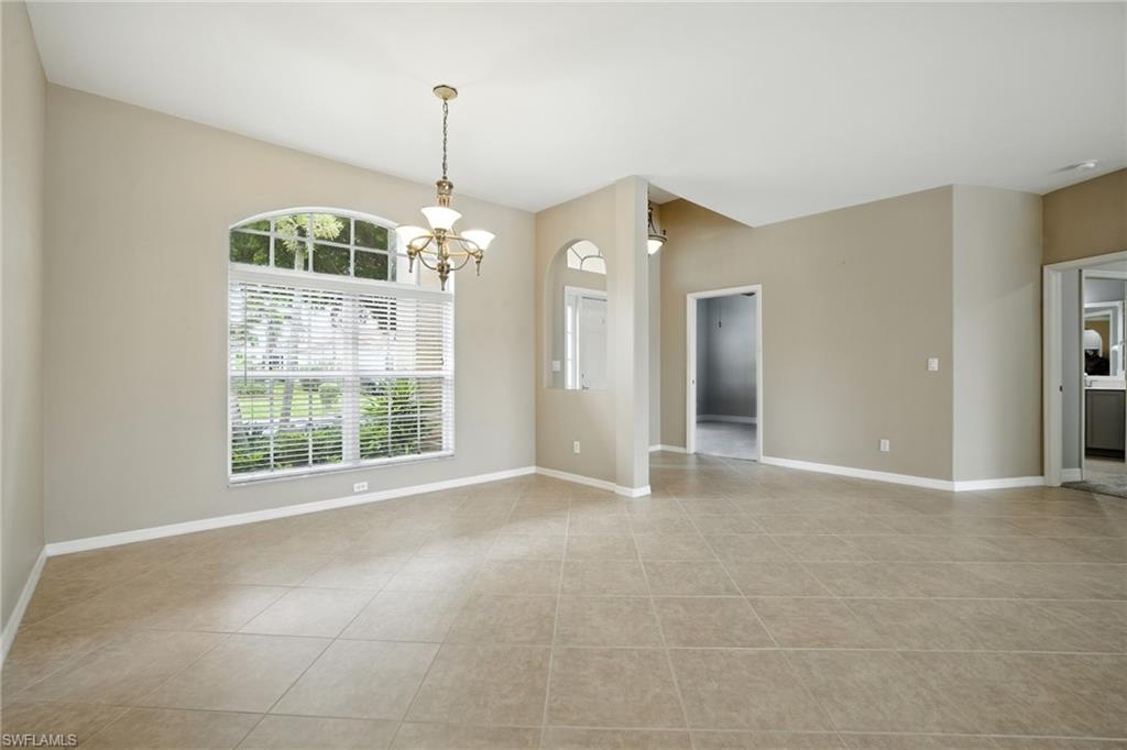 COLONIAL SHORES - Residential