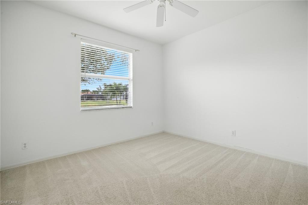 COLONIAL SHORES - Residential