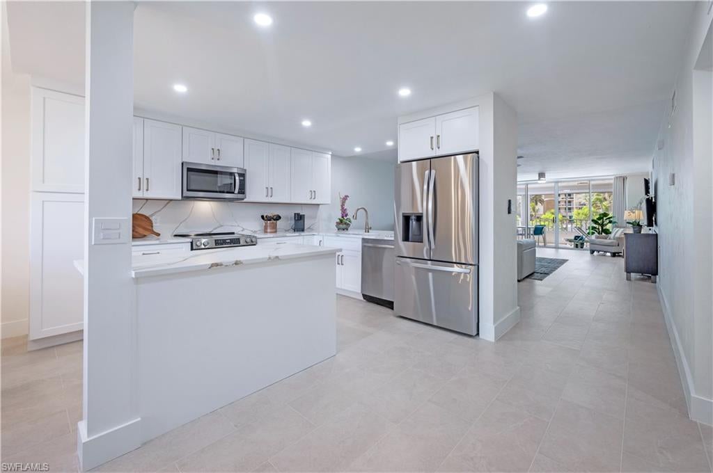 VANDERBILT LANDINGS - Residential Lease
