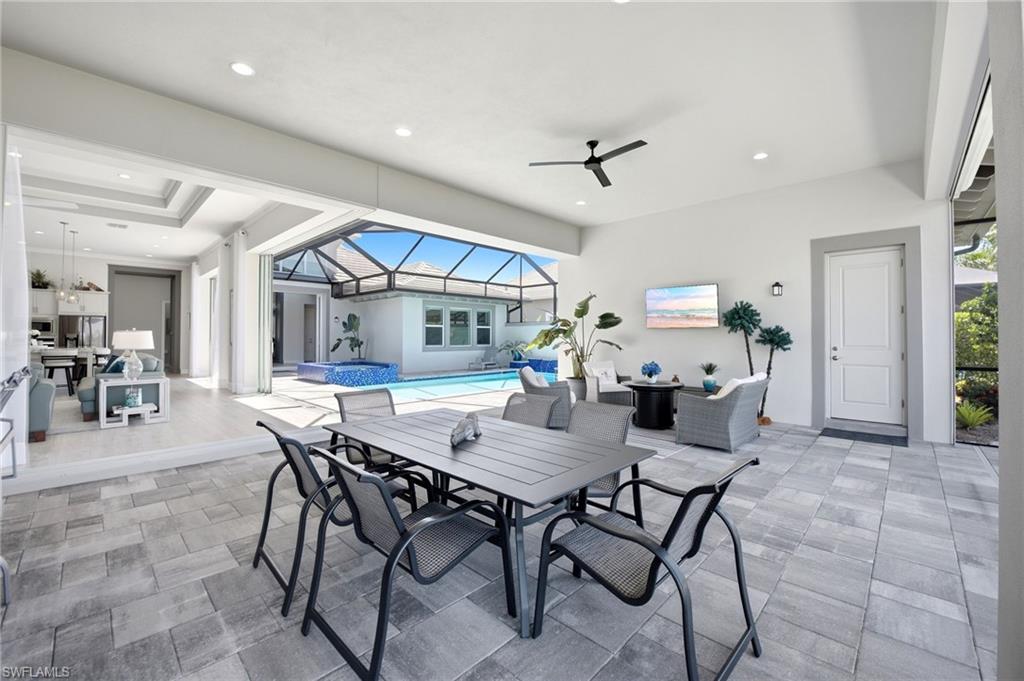 ISLES OF COLLIER PRESERVE - Residential