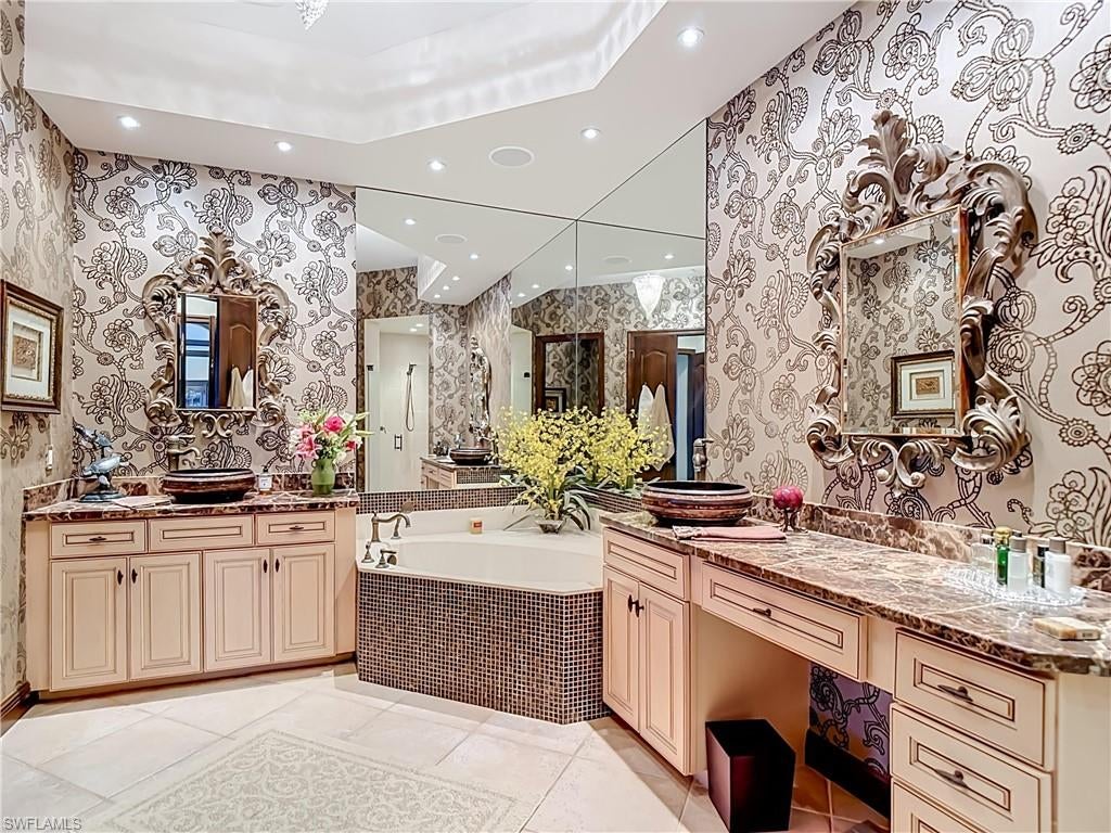MONTEROSSO - Residential