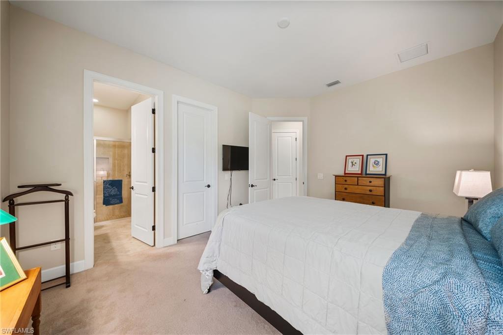 COUNTRY CLUB - Residential