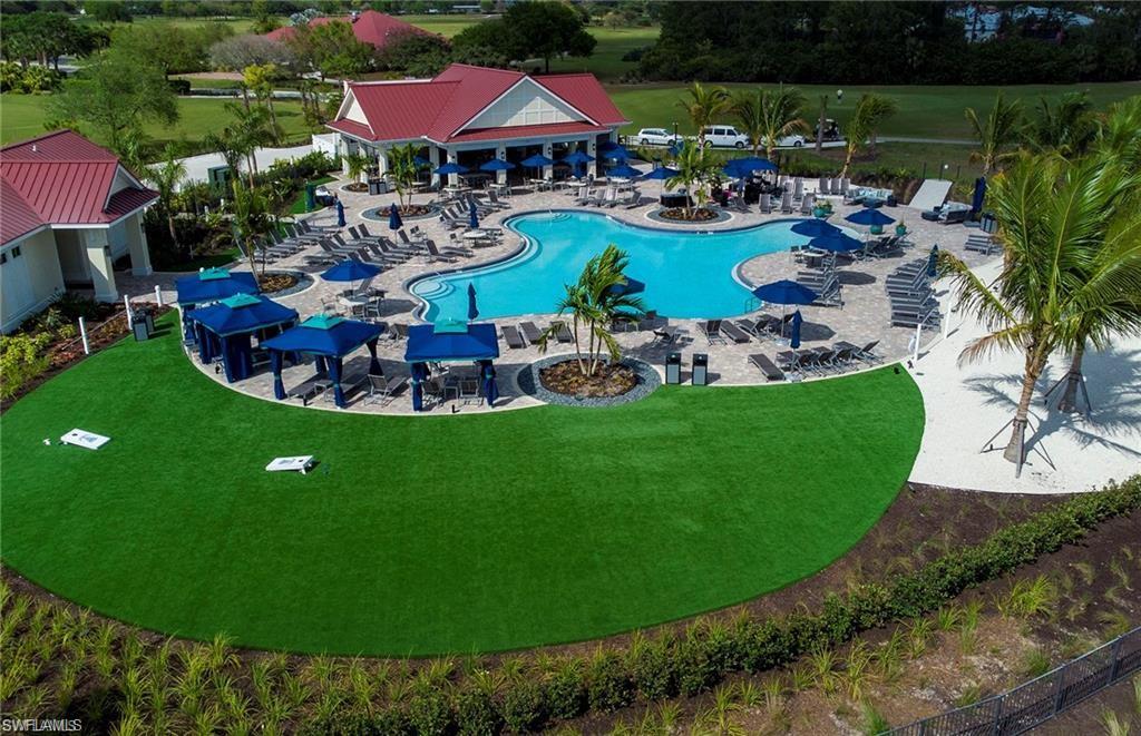 COUNTRY CLUB - Residential