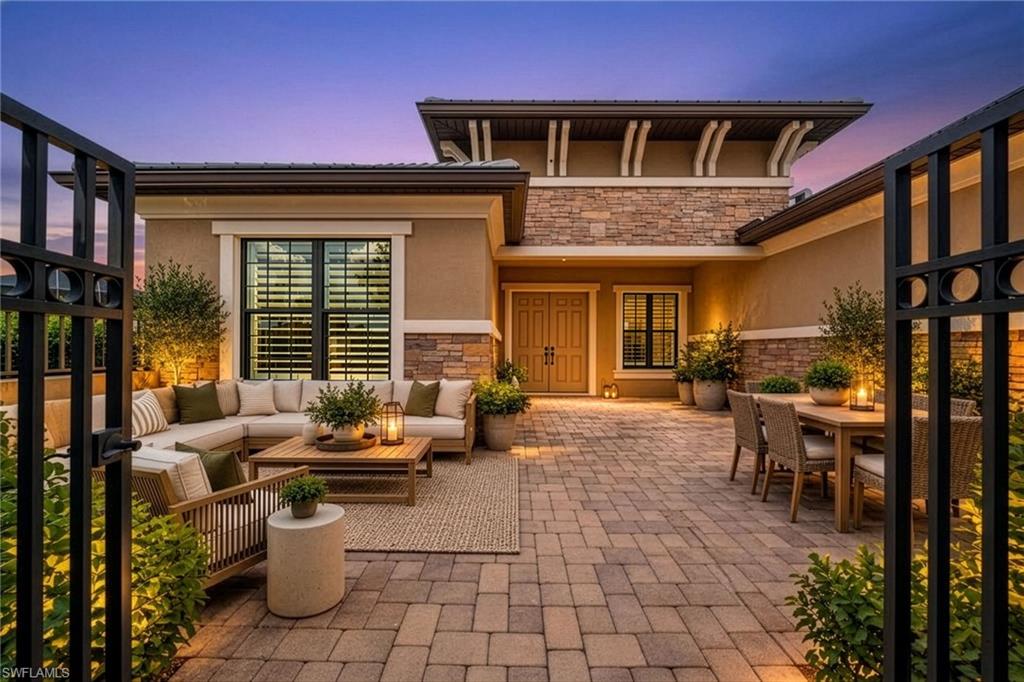COUNTRY CLUB - Residential